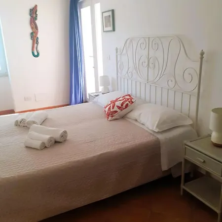 شقة Almarea A Pochi Passi Dal Mare San Vito (Apulia)